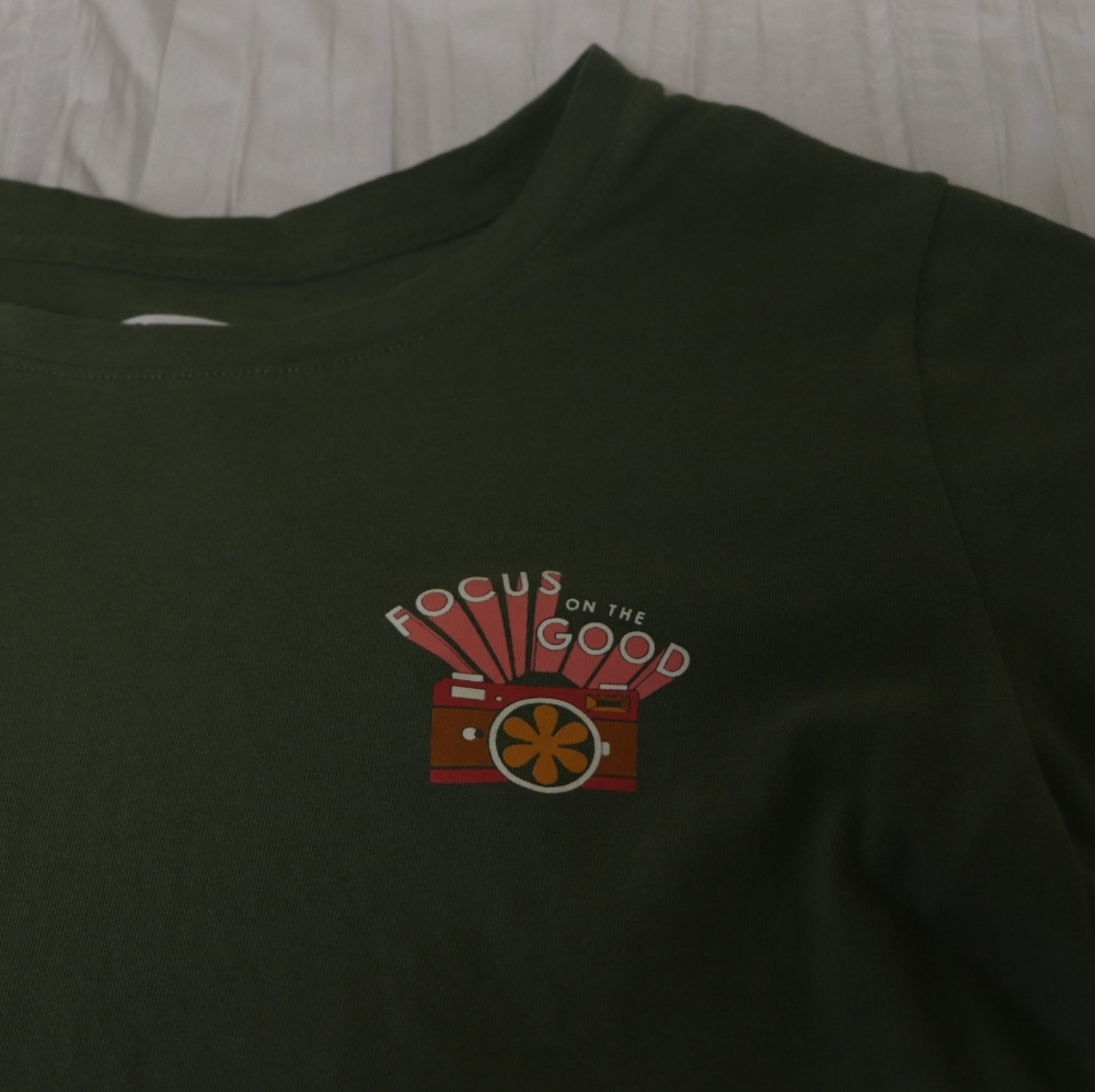 Old Navy Tee